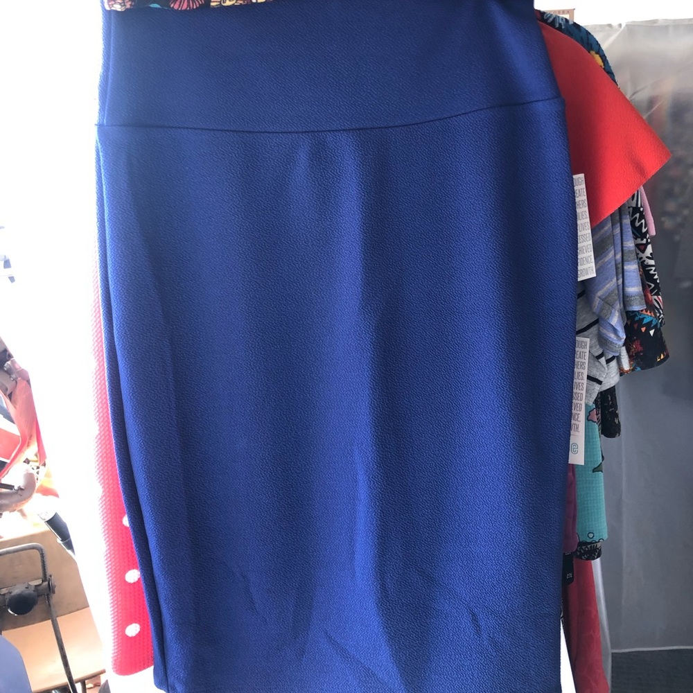 XS LuLaRoe Cassie